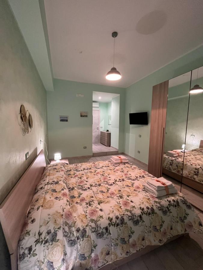 Vicolo55 Hotel Naples Exterior photo